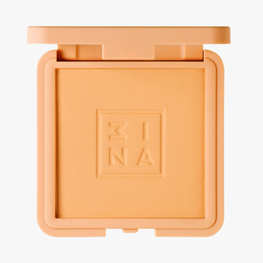 the compact powder 636
