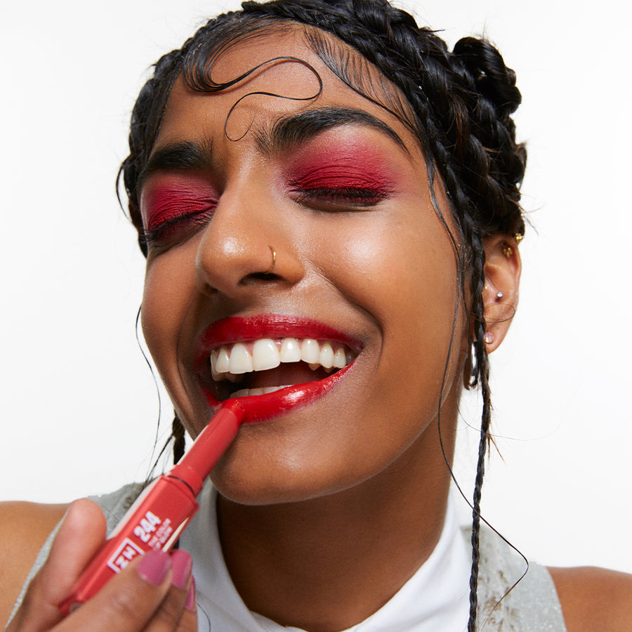 The Color Lip Glow